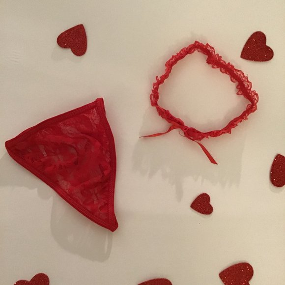 Lingerie - Picture 3 of 5